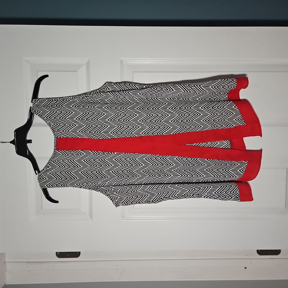 Zac & Rachel Split-Back Tank - Blk/Wht/Red - Size L - Picture 2 of 4